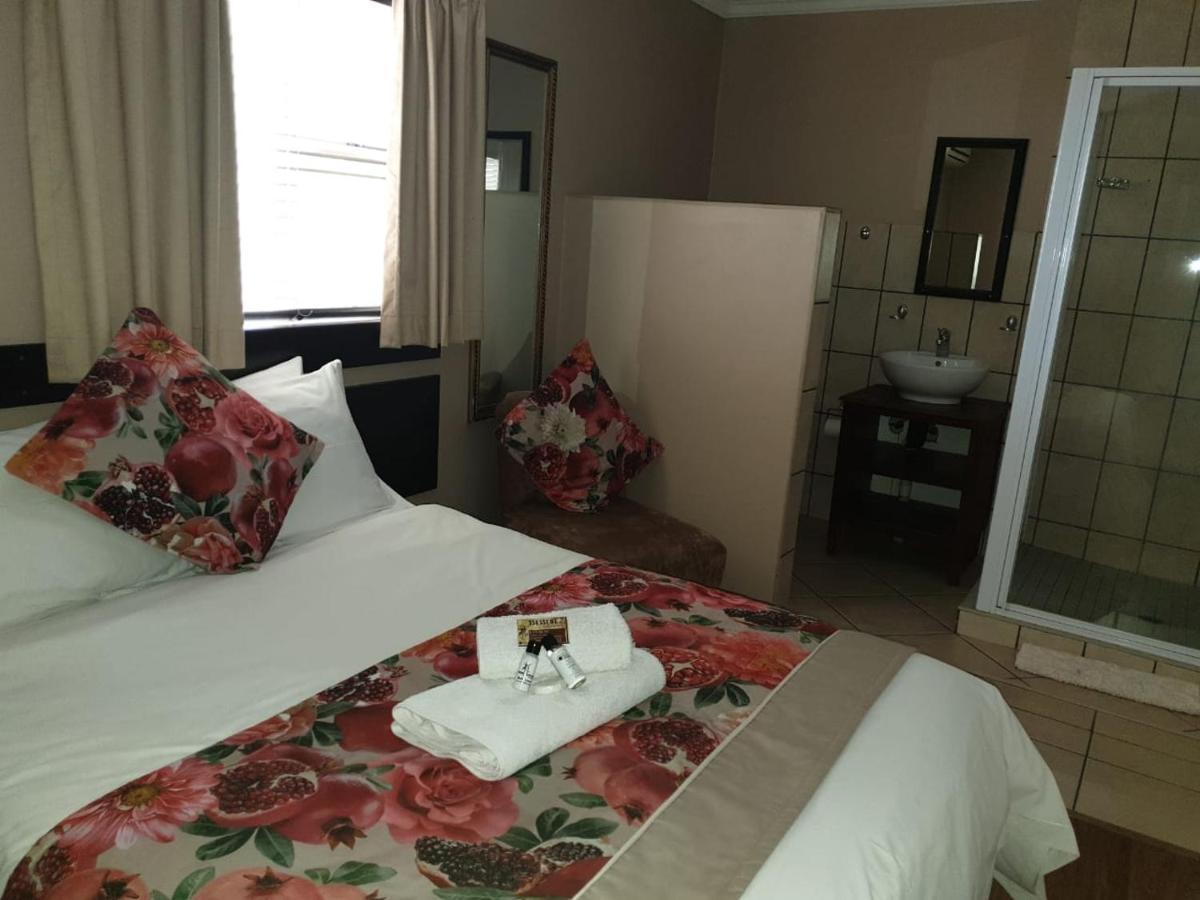 Tsessebe Guesthouse Bloemfontein Zewnętrze zdjęcie