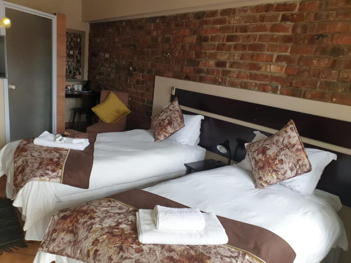 Tsessebe Guesthouse Bloemfontein Zewnętrze zdjęcie